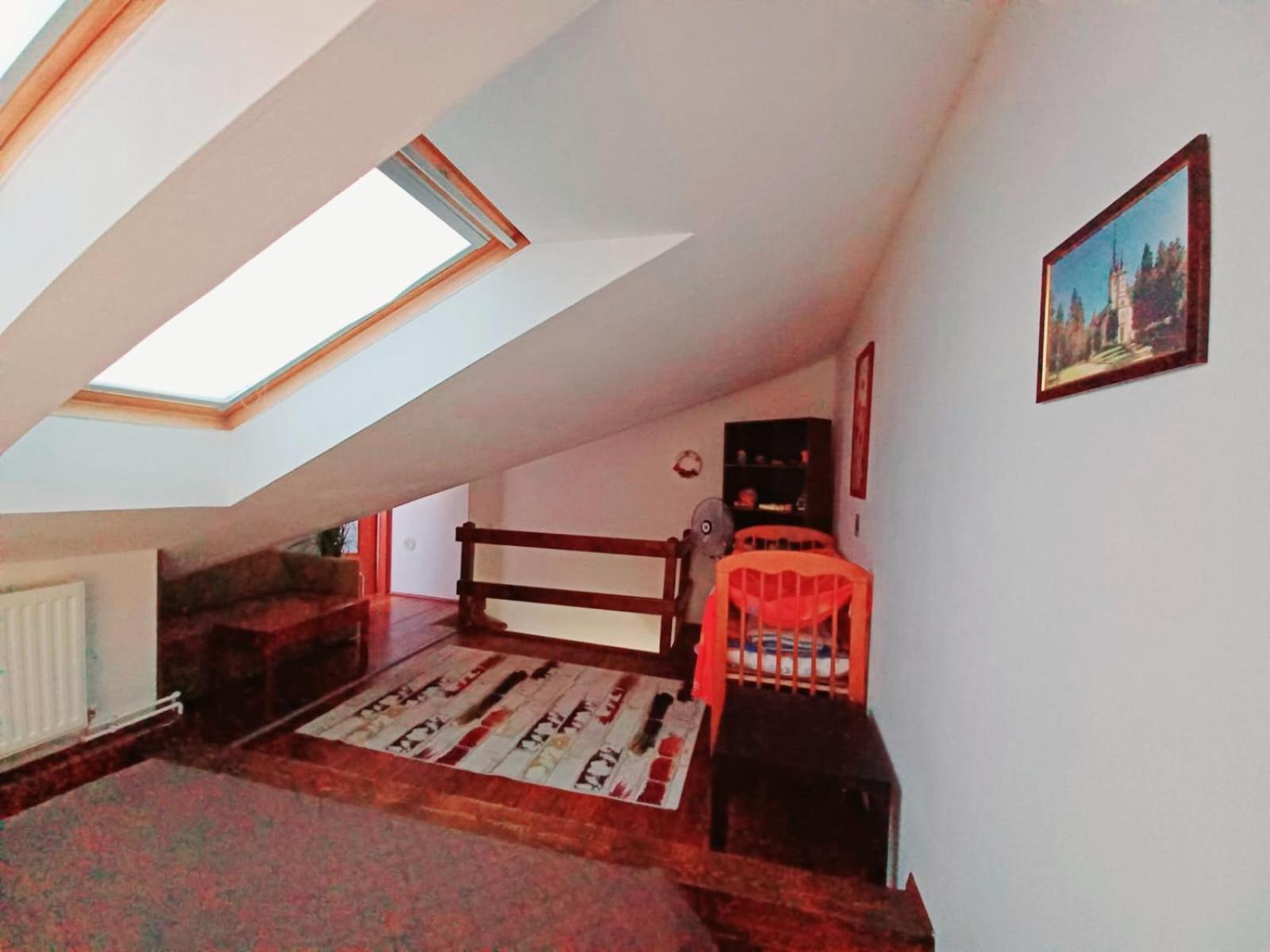Lovely Central Apartment Брашов Екстериор снимка