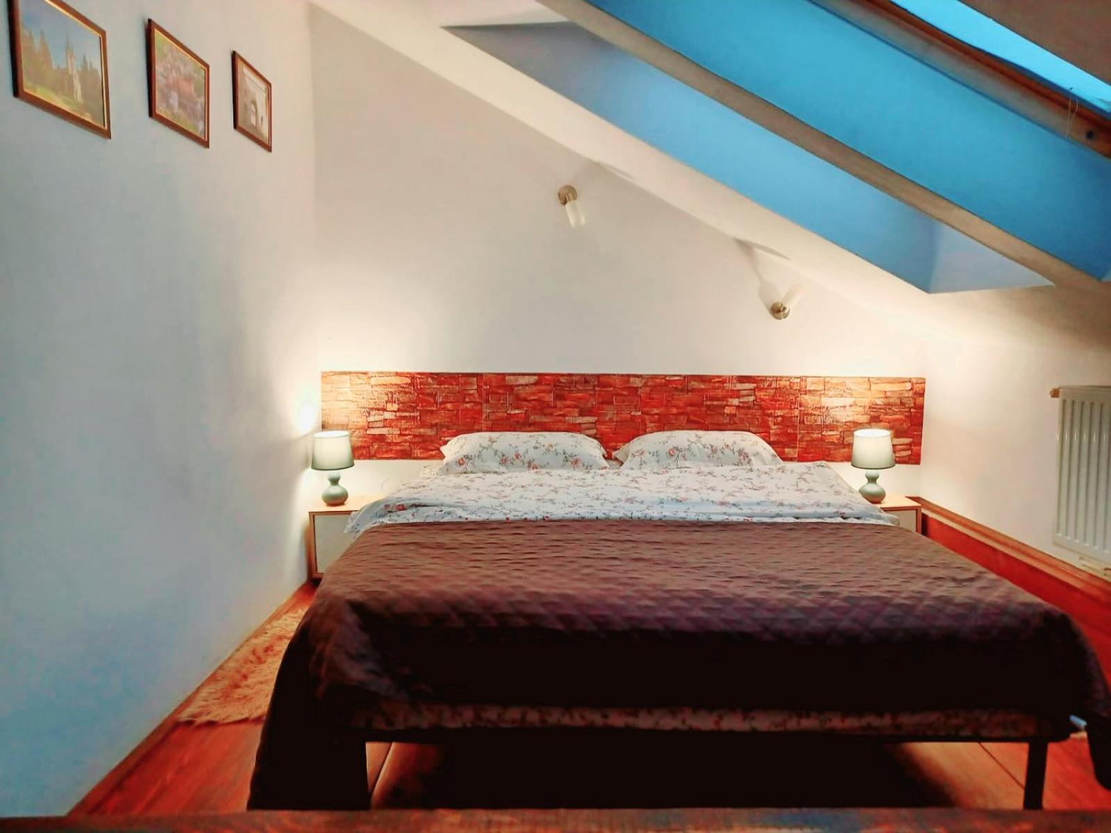 Lovely Central Apartment Брашов Екстериор снимка